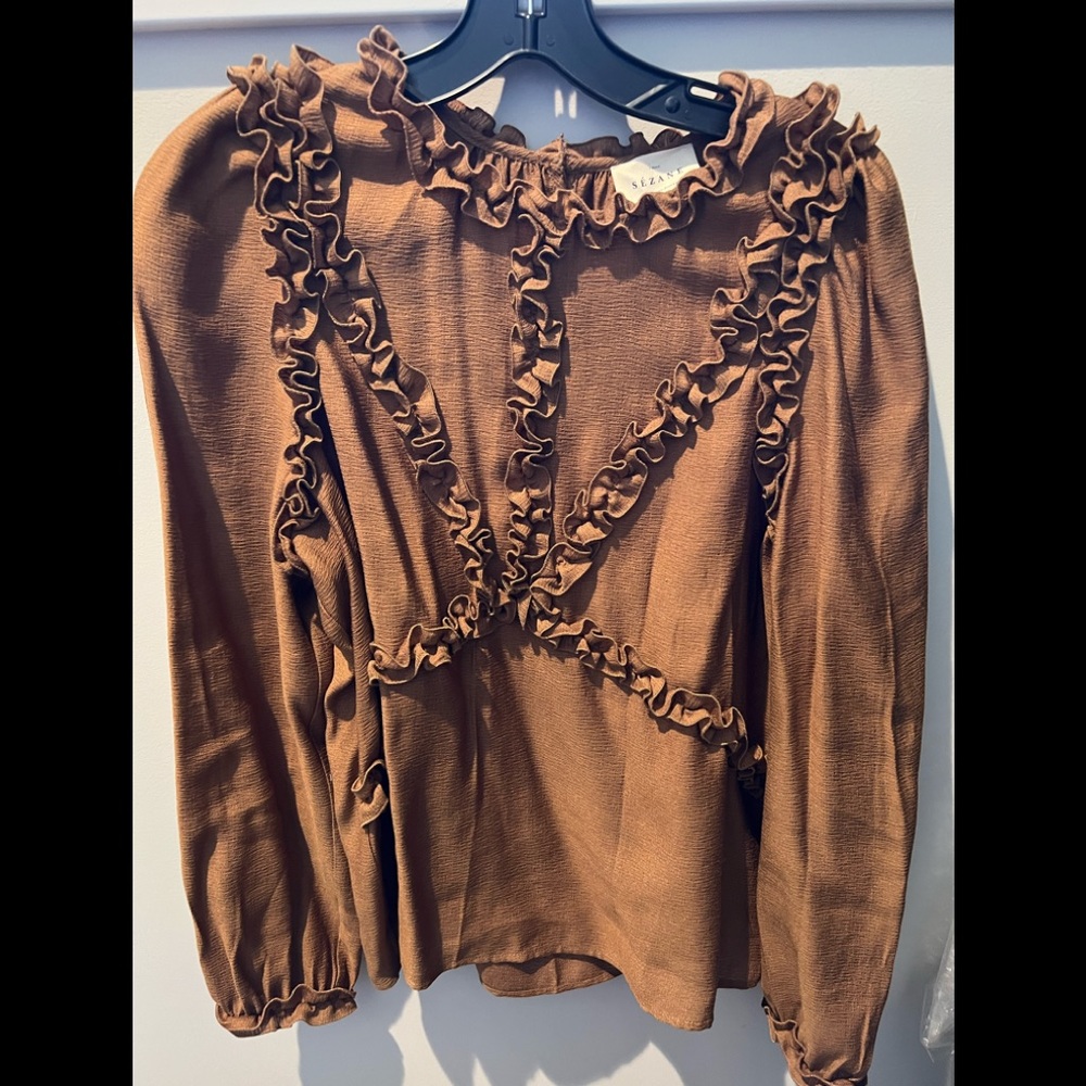 SZ 38 Sézane Ruffle Front Blouse